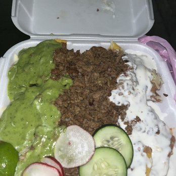 La Golondrina - Super Nachos Asada ( No Red Salsa ) - Mexican Near Me - Los Angeles, California