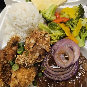 Pineapple Grill  - Crispy garlic chicken and hamburger steak combo...sooooo good! - Hawaiian Near Me - Hurst, Texas