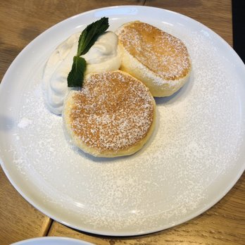 Flipper’s - Soufflé pancakes - Pancakes Near Me - New York, New York Flipper’s - Soufflé pancakes - Pancakes Near Me - New York, New York