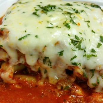 Win-Spuntino - Lasagna - Italian Near Me - Honolulu, Hawaii