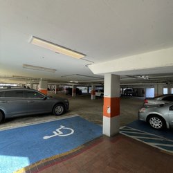 Hee Hing Plaza