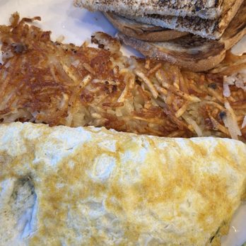 Broken Yolk Cafe - Greek Omelet - American Near Me - Las Vegas, Nevada