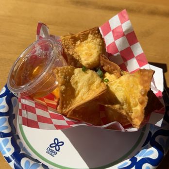 Sen Mee Noodle House - Crab Rangoon Wontons-5pc - Thai Near Me - Charlotte, North Carolina Sen Mee Noodle House - Crab Rangoon Wontons-5pc - Thai Near Me - Charlotte, North Carolina