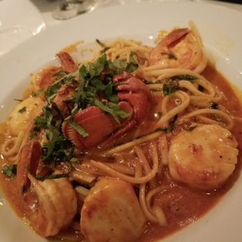 21 Oceanfront - Linguini Fra Diablo - New American Near Me - Newport Beach, California