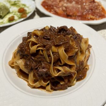 Fife & Farro - Wagyu Ragu - Pizza Near Me - San Antonio, Texas Fife & Farro - Wagyu Ragu - Pizza Near Me - San Antonio, Texas