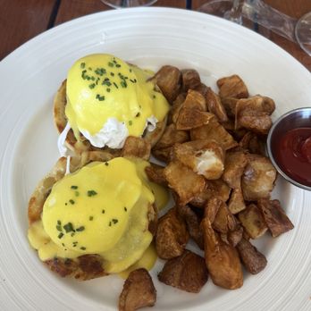 Water's Table - Crab Eggs Benny - New American Near Me - Renton, Washington