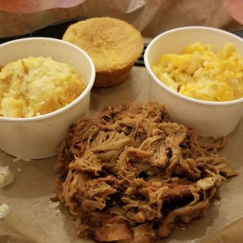 Q Barbeque - pulled pork, mac n cheese, corn casserole - Barbeque Near Me - Glen Allen, Virginia
