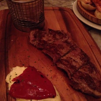 Barcelona Tapas - Steak und Tomate/Mozarella - Spanish Near Me - London, XGL