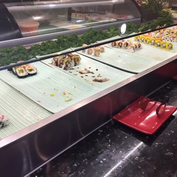Komi Buffet - Sushi section of the buffet. Not replenished and all the sushi rolls looked dry and old. - Buffets Near Me - Buena Park, California Komi Buffet - Sushi section of the buffet. Not replenished and all the sushi rolls looked dry and old. - Buffets Near Me - Buena Park, California