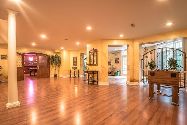 Slide of Remodeling Squad