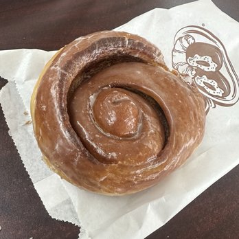 Donut Factory - Cinnamon bun - Donuts Near Me - San Diego, California Donut Factory - Cinnamon bun - Donuts Near Me - San Diego, California
