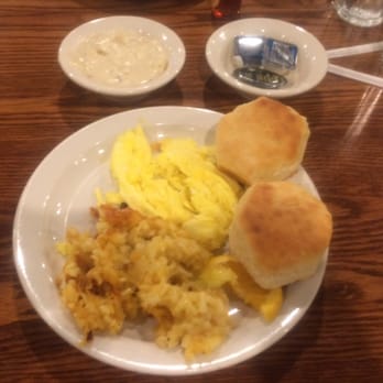 Cracker Barrel Old Country Store - Old breakfast - American Near Me - Independence, Missouri