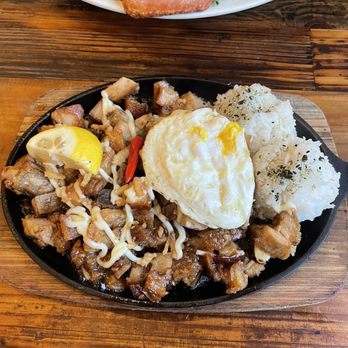 Enseamada Cafe - Sisig Bowl - Filipino Near Me - Everett, Washington