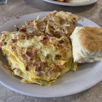 Purple Sage Cafe - Western omelet, hash browns and an AWESOME biscuit. - Cafes Near Me - Dunnellon, Florida Purple Sage Cafe - Western omelet, hash browns and an AWESOME biscuit. - Cafes Near Me - Dunnellon, Florida