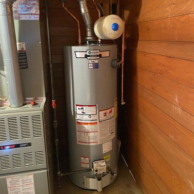 Creekside Emergency Plumber Logo