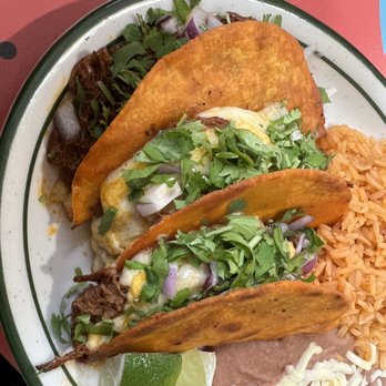 Pancho's Taquería & Mexican Cafe - Tacos Near Me - Circle Pines, Minnesota