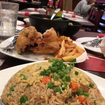 Max's Restaurant - Bloomfield - Crabmeat fried rice and their fried chicken - Filipino Near Me - Bloomfield, New Jersey Max's Restaurant - Bloomfield - Crabmeat fried rice and their fried chicken - Filipino Near Me - Bloomfield, New Jersey