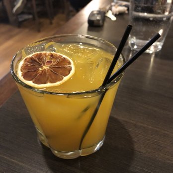 Reren Lamen & Bar - Mango lunch cocktail - Ramen Near Me - Washington, DC, District of Columbia