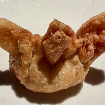 Noi Thai Cuisine - Crab Wontons ($10.50 for 4 pieces HH) mushy inside - Thai Near Me - Seattle, Washington Noi Thai Cuisine - Crab Wontons ($10.50 for 4 pieces HH) mushy inside - Thai Near Me - Seattle, Washington