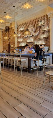 PK’s Roosevelt Room by null