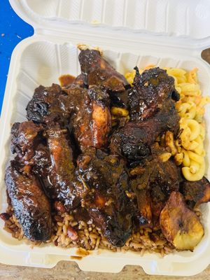 Jerk Pan Kusine by null