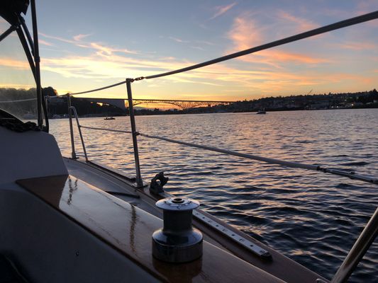 Boat Tours Seattle by null
