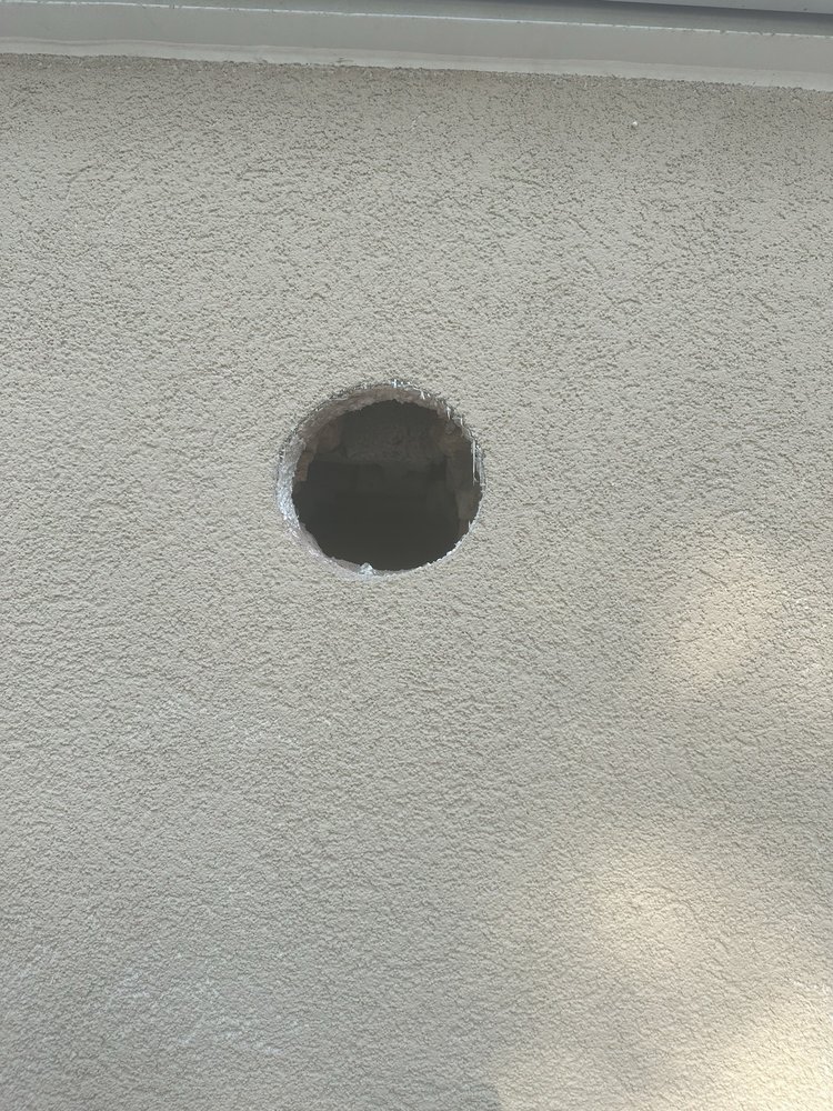 Slide of 1st Choice Building Maintenance