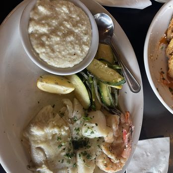 St Augustine Fish Camp - Broiled seafood platter w/cheesy grits - Seafood Near Me - St Augustine, Florida St Augustine Fish Camp - Broiled seafood platter w/cheesy grits - Seafood Near Me - St Augustine, Florida