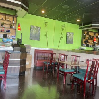 Bamboo Asian Cuisine - the interior of the restaurant - Japanese Near Me - Ocoee, Florida