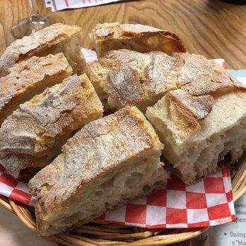 Spaghetto - The bread is to die for....so so good. - Italian Near Me - Davie, Florida Spaghetto - The bread is to die for....so so good. - Italian Near Me - Davie, Florida