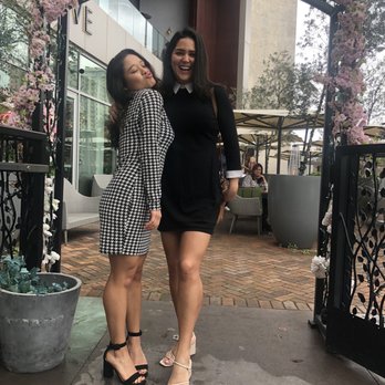 Fig & Olive - Bestie time - French Near Me - Houston, Texas