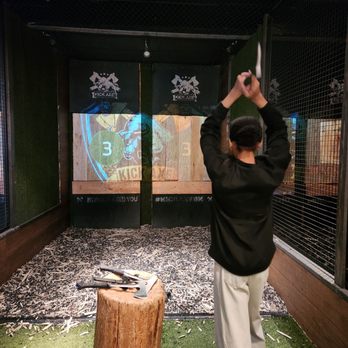 Kick Axe Throwing - Kendra taking her turn... - Bars Near Me - Brooklyn, New York