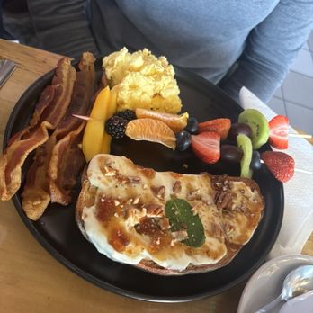 The Bridgewater Cafe - Egg and fruit - Breakfast & Brunch Near Me - Bridgewater Township, New Jersey