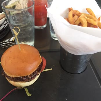 Del Ray Cafe - Angus burger - French Near Me - Alexandria, Virginia Del Ray Cafe - Angus burger - French Near Me - Alexandria, Virginia