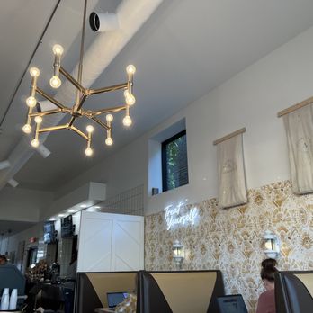Medlar Coffee Co - Comfortable interior - Coffee & Tea Near Me - Spencer, Iowa Medlar Coffee Co - Comfortable interior - Coffee & Tea Near Me - Spencer, Iowa