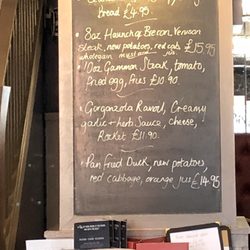 Cameo Club - Daily specials