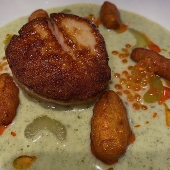 Miro Kaimuki - Third Course -  scallop. smoked oyster. celery. roe. - Asian Fusion Near Me - Honolulu, Hawaii