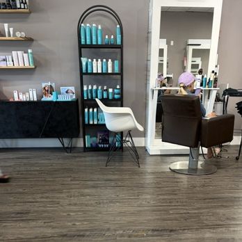 Salon Mulberry - Hair Salon Naples - Salon products - Makeup Artists Near Me - Naples, Florida