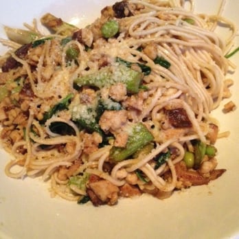 Yard House - Chicken garlic noodles - Bars Near Me - Roseville, California Yard House - Chicken garlic noodles - Bars Near Me - Roseville, California
