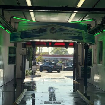 Spot Free Car Wash - The car wash - Car Wash Near Me - Pasadena, California Spot Free Car Wash - The car wash - Car Wash Near Me - Pasadena, California