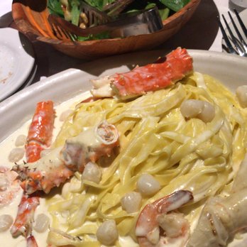 F & J Pine - Fettuccine alfredo with shrimp, crab, ect.. - Italian Near Me - Bronx, New York
