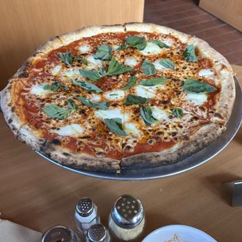 Cosmos Snack Bar - Beautiful - Pizza Near Me - Reno, Nevada