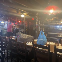 Hillbilly Hideaway Restaurant - Plenty to look at inside
