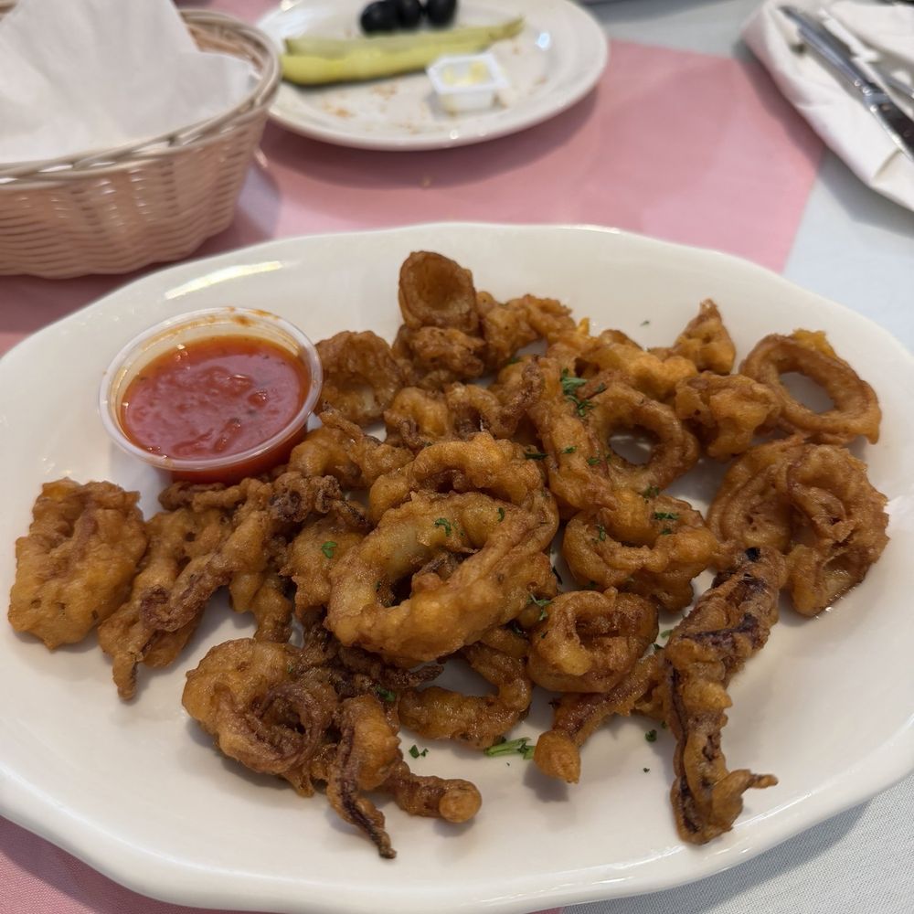 Tony & Penny's Restaurant - Calamari Rings Rhode Island Style appetizer - Portuguese Near Me - Ludlow, Massachusetts Tony & Penny's Restaurant - Calamari Rings Rhode Island Style appetizer - Portuguese Near Me - Ludlow, Massachusetts