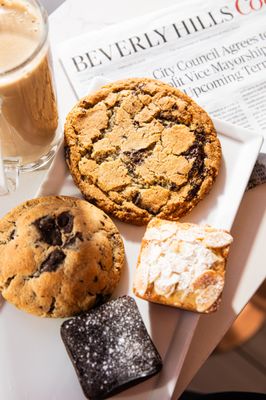 Beverly Hills Cookies by null
