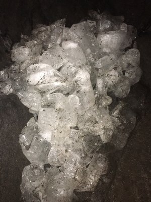 Narusawa Ice Cave by null