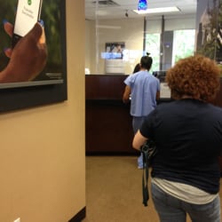 Chase Bank - Long line just to cash my paycheck