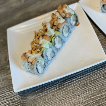 Umi Sushi - Sushi Bars Near Me - Reno, Nevada