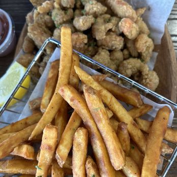 Crawfish King - Fried crawfish with fries - Laotian Near Me - Live Oak , Texas Crawfish King - Fried crawfish with fries - Laotian Near Me - Live Oak , Texas