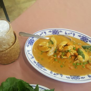 Thai Cuisine Express - Panang Curry (chicken) and sticky rice - Thai Near Me - Aiea, Hawaii Thai Cuisine Express - Panang Curry (chicken) and sticky rice - Thai Near Me - Aiea, Hawaii